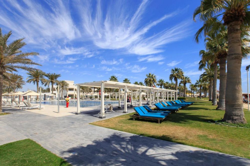 Sealine Beach, a Murwab Resort 5*