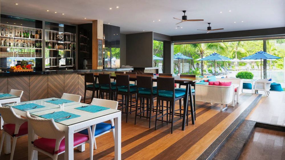 Ozo Phuket 4*