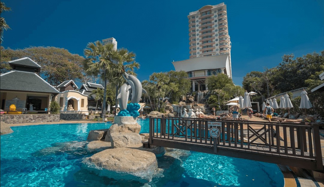 Long Beach Garden Hotel & Pavillons 4*