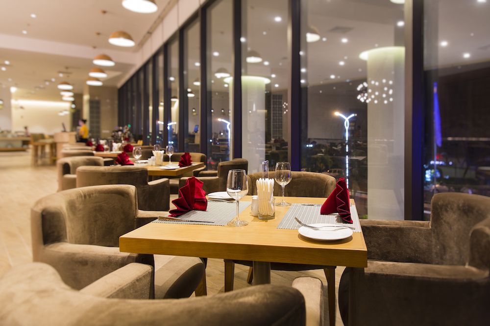 Star City Hotel & Condotel Beachfront Nha Trang 4+