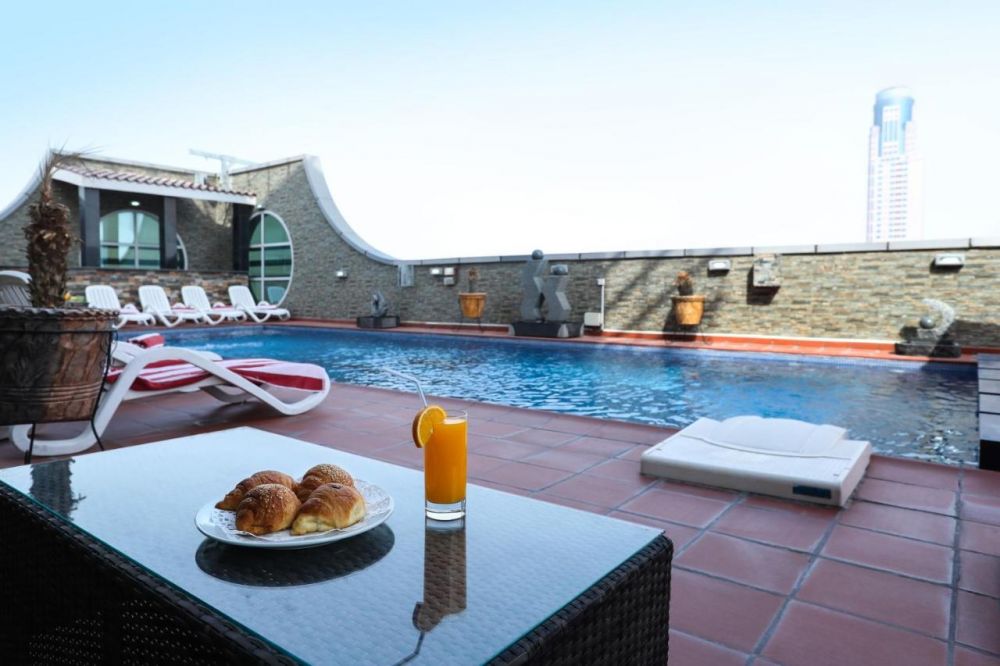 Royal Grand Suite Hotel Sharjah 