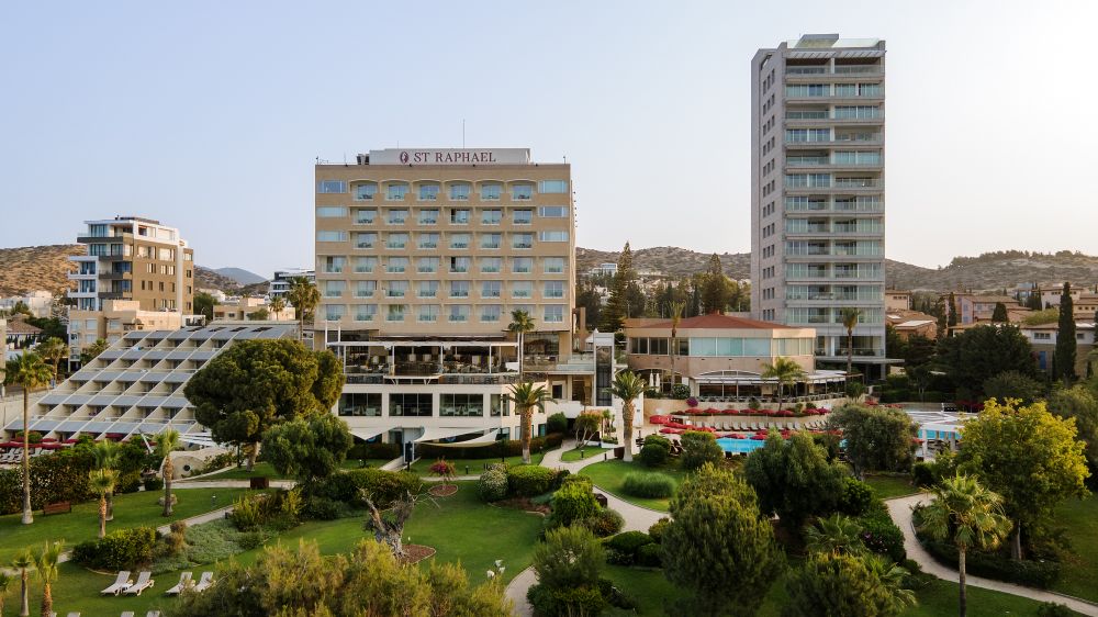 St Raphael Resort 5*