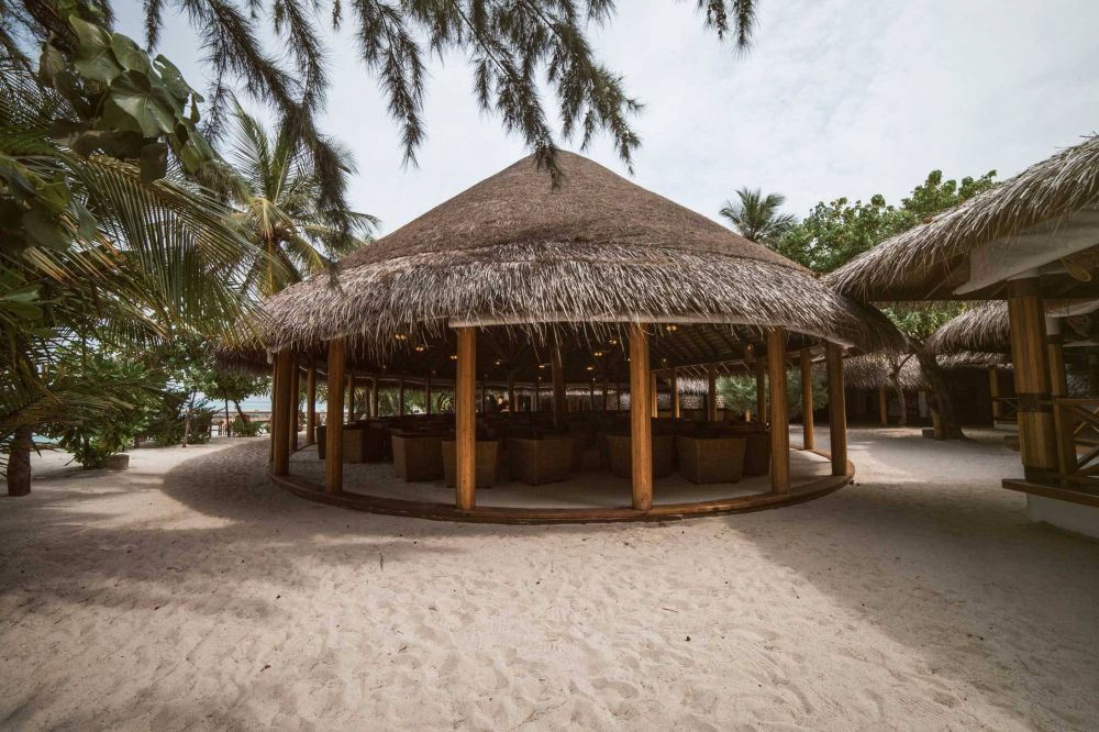 Nakai Maayafushi Tourist Resort 4*