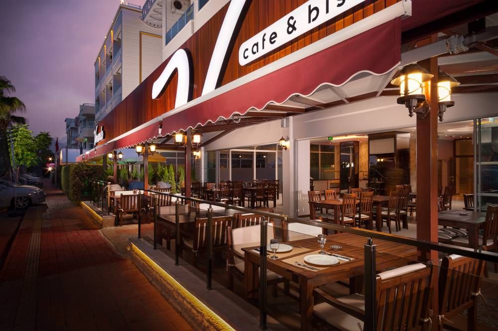Golden Orange Hotel 