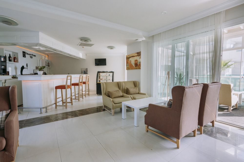 Dragut Point South 4*