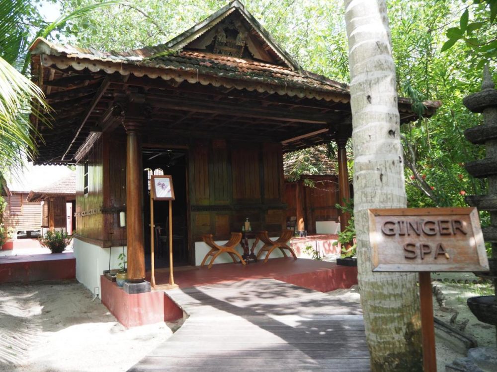 Gangehi Island Resort 5*