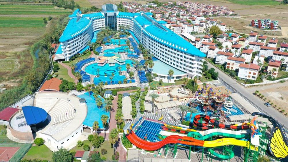 Crystal Admiral Aqua Collection (ex. Crystal Admiral Resort Suites & Spa) 5*