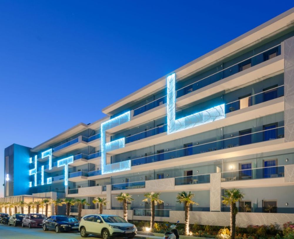 Blue Lagoon City Hotel 4*