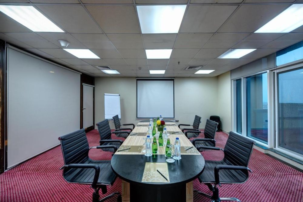 Sunday Mega Hotel Sheikh Zayed Road (ex. Emirates Grand Hotel) 4*