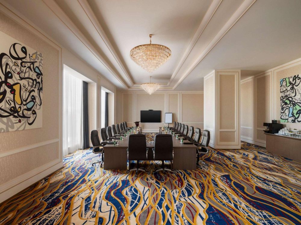 Mercure Muscat 4*