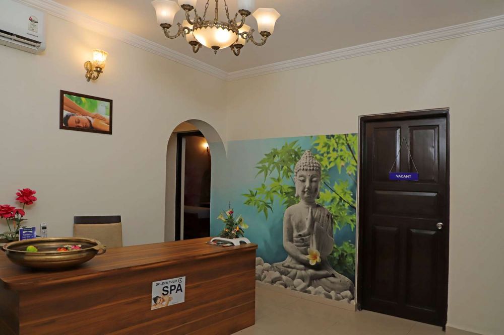 Golden Tulip Goa 4*