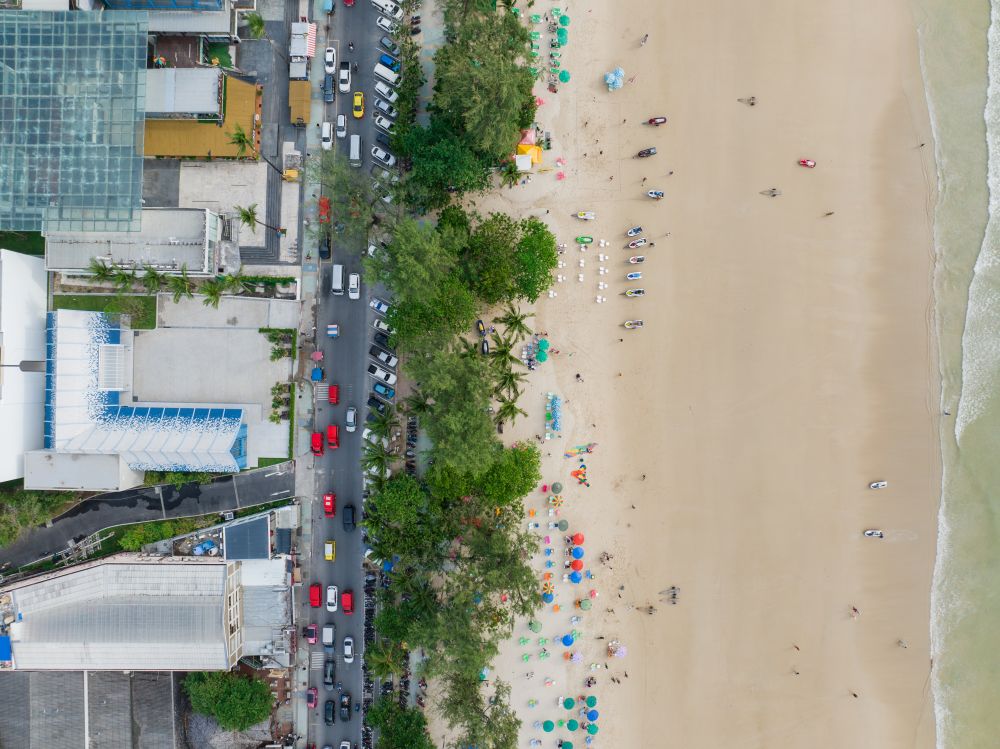 Patong Beach Hotel 4*