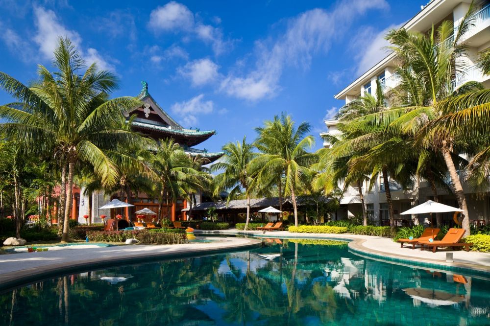 Swissotel & Grand Mercure Sanya Yalong Bay 5*