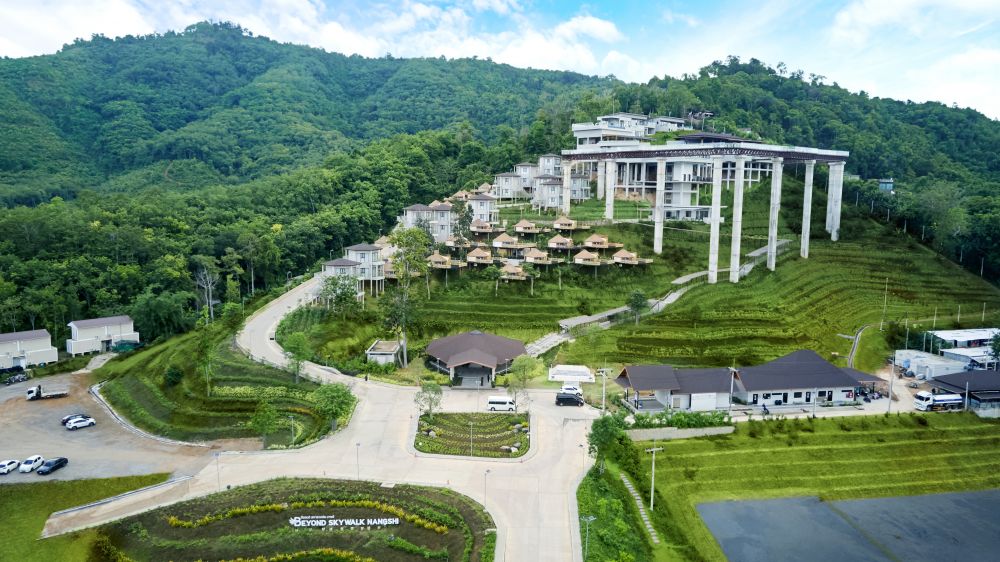 Beyond Skywalk Nangshi 4*