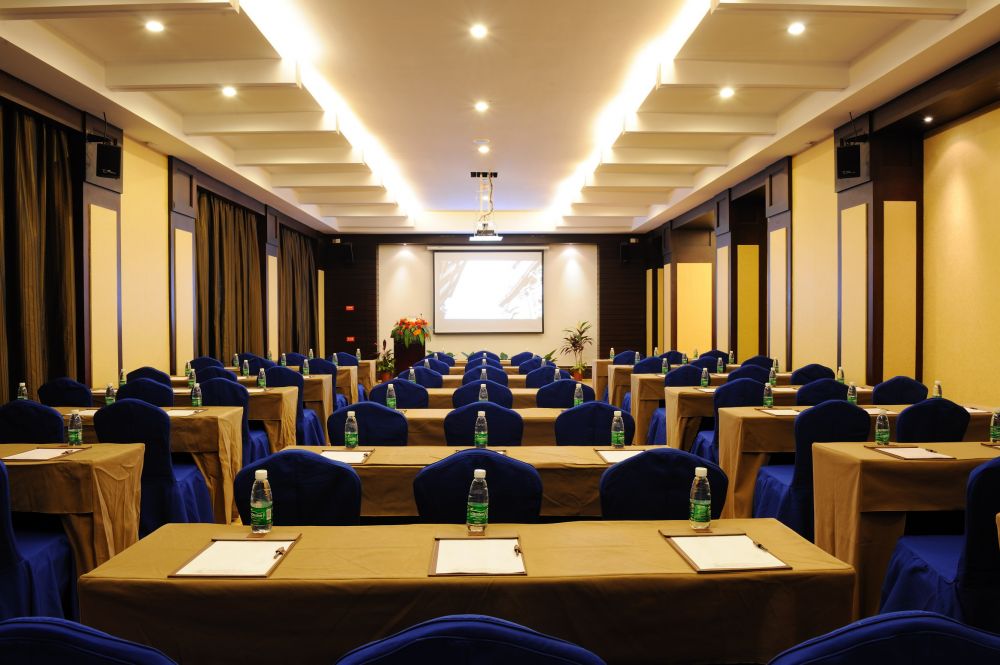 Sanya Shengyi Seaview Hotel (ex.Shengyi Holiday Villa Hotel Sanya) 4*