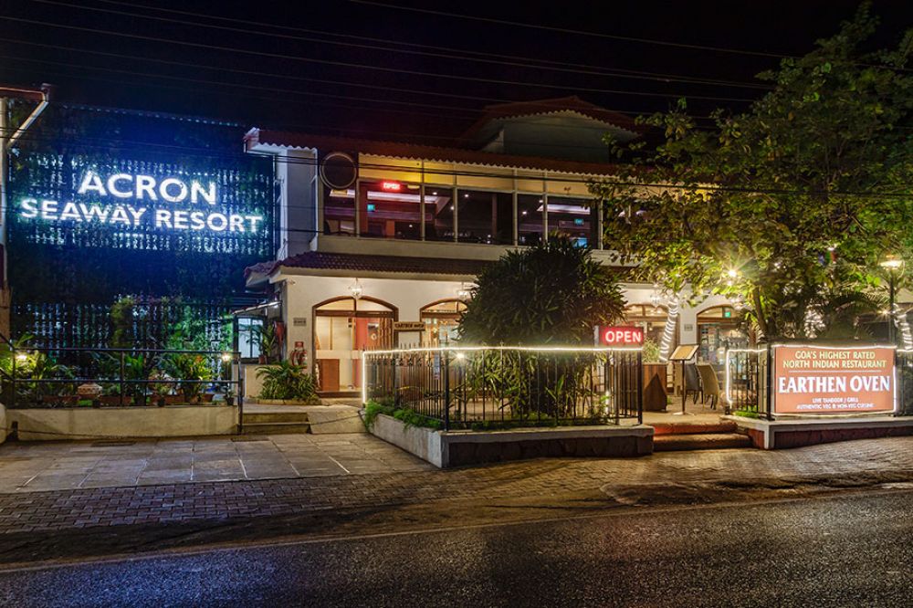 Acron Seaway Resort 3*