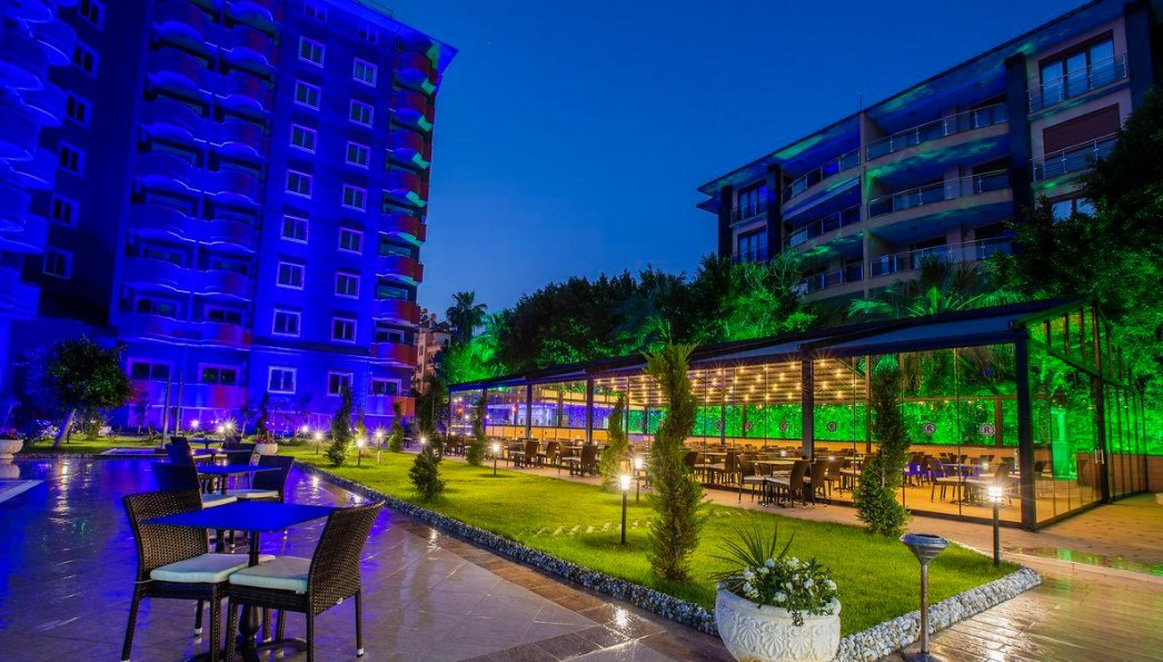 Royalisa Hotel 3*
