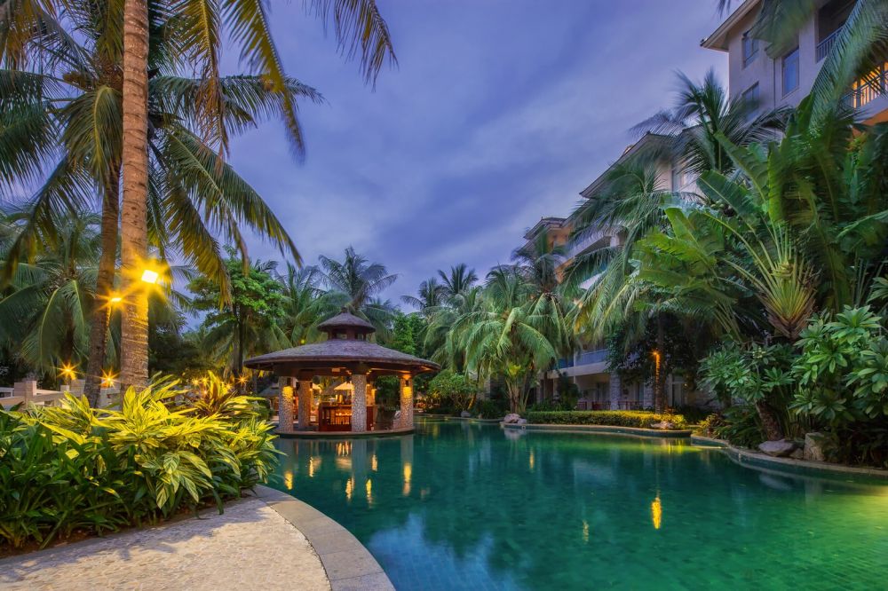 Swissotel & Grand Mercure Sanya Yalong Bay 5*