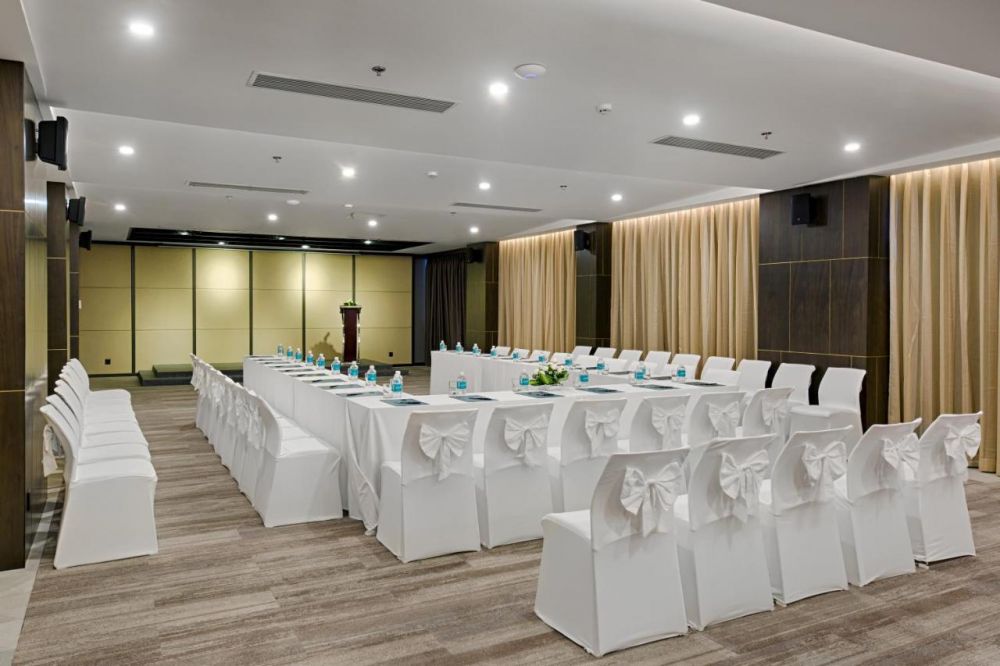 Satya Da Nang Hotel 4*