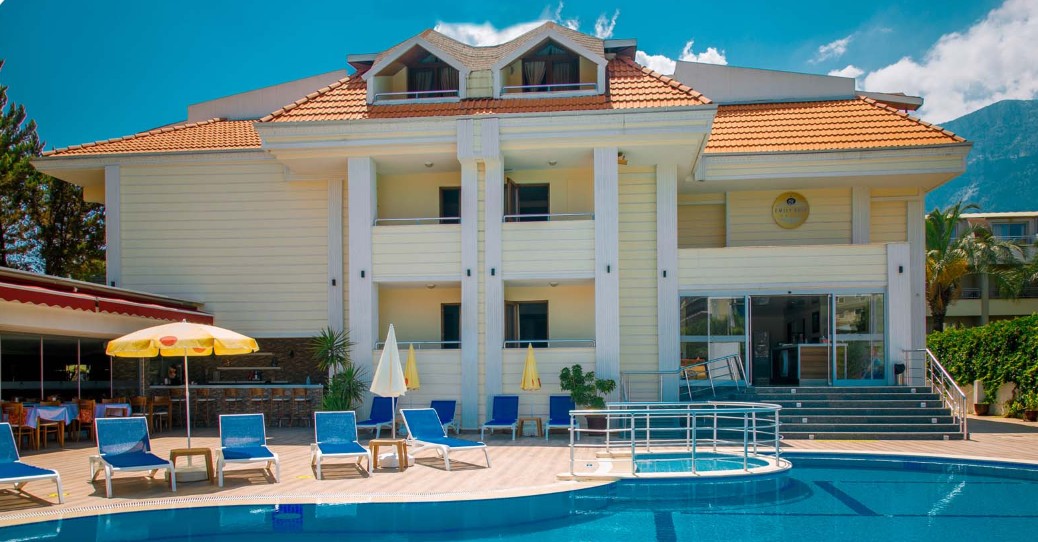 Emily Rose Hotel 3*