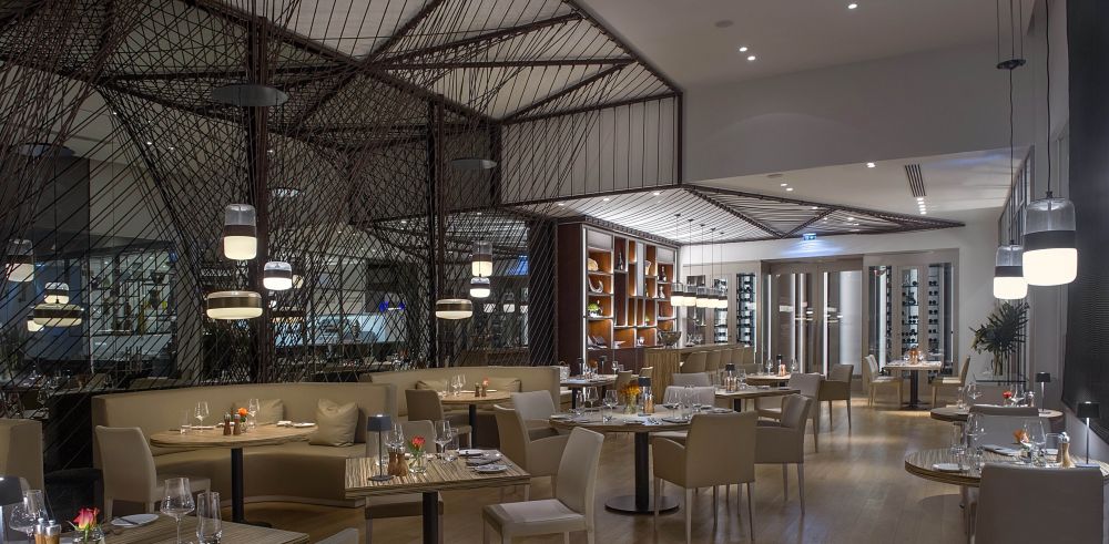 Amathus Beach Hotel 5*
