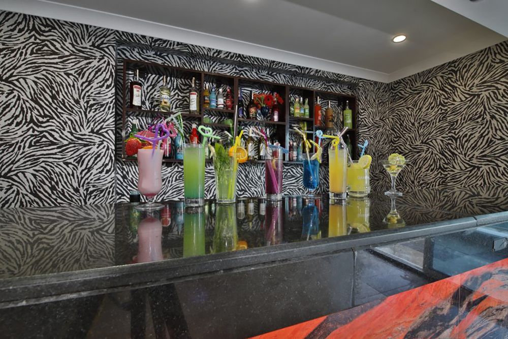 Oji Beach Hotel 4*