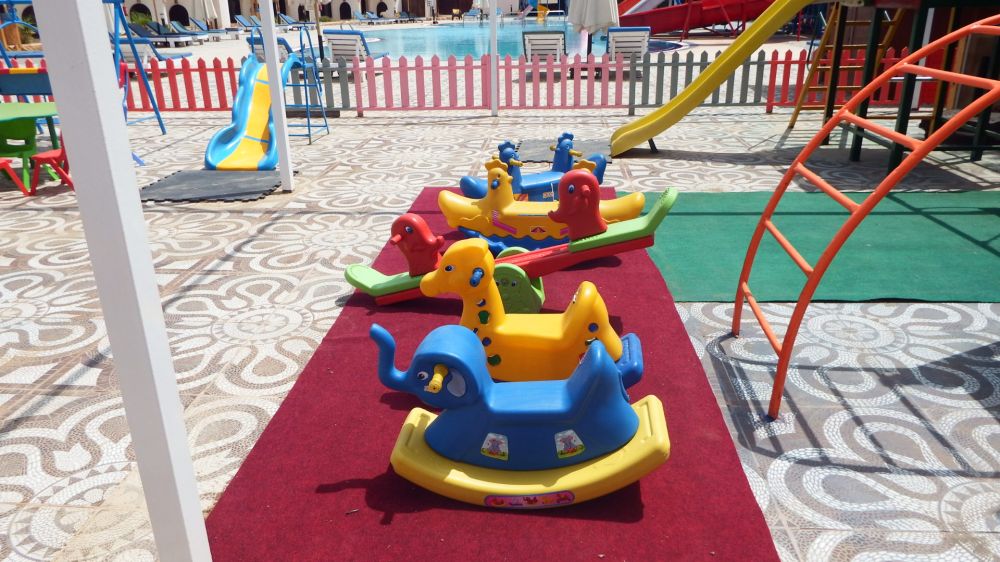 Tivoli Hotel Aqua Park 4*