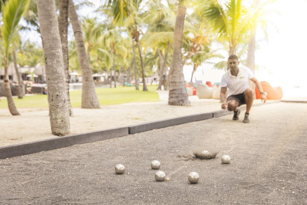 Dinarobin Beachcomber Golf Resort & Spa 5*