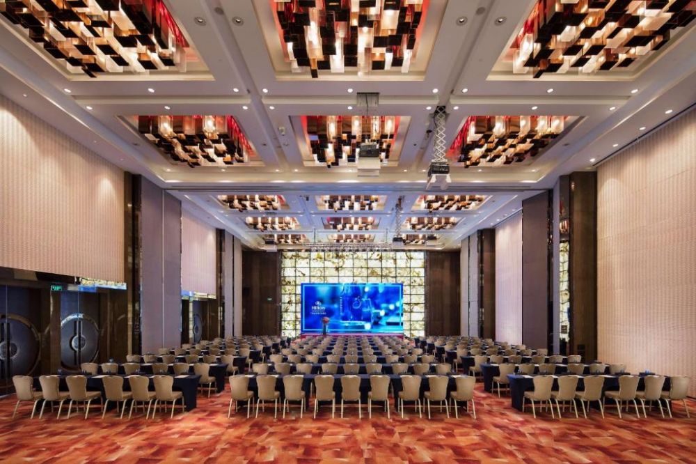 Hilton Guangzhou Tianhe 5*