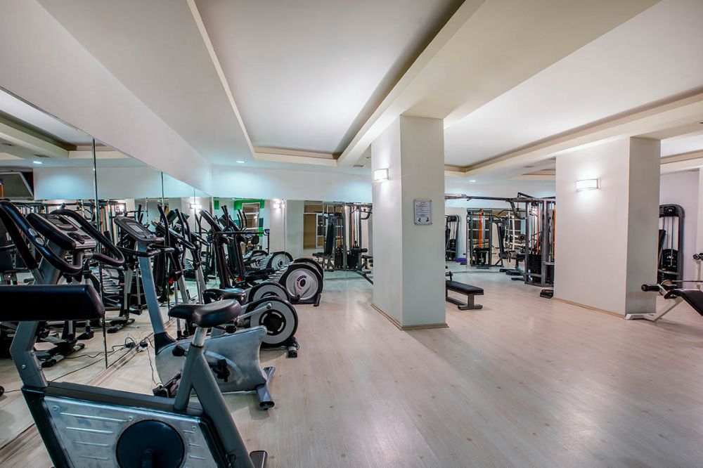 Meridia Beach Hotel 5*