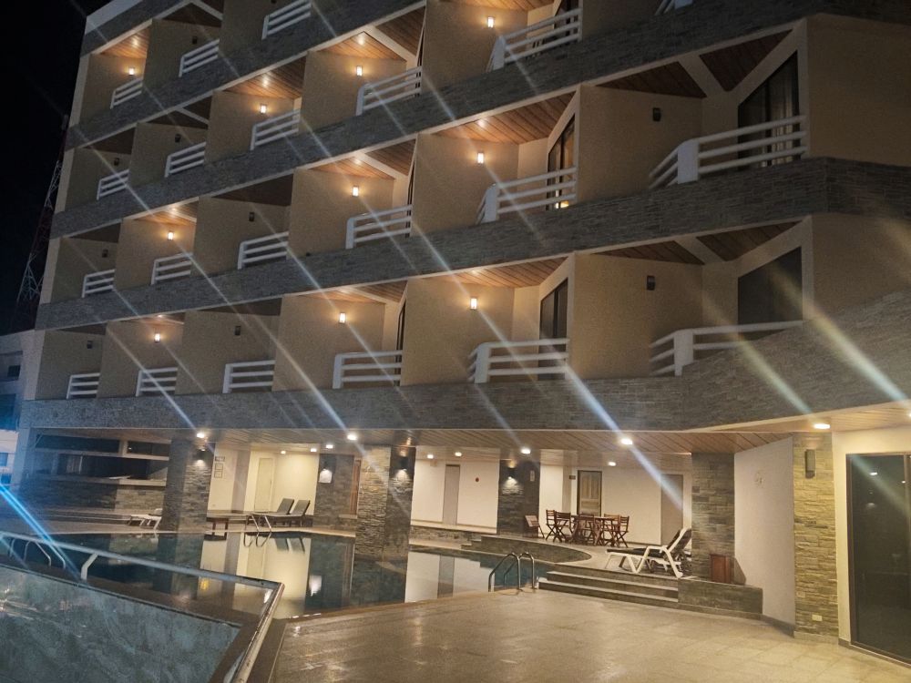 City Beach Resort 3*