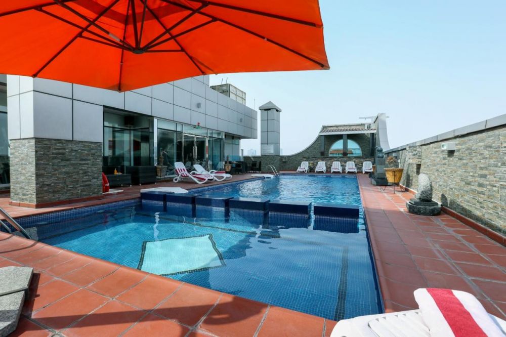 Royal Grand Suite Hotel Sharjah 