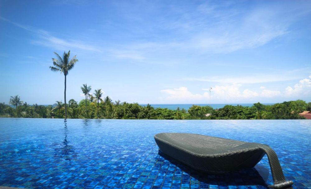 FOX Harris Jimbaran Beach 4*