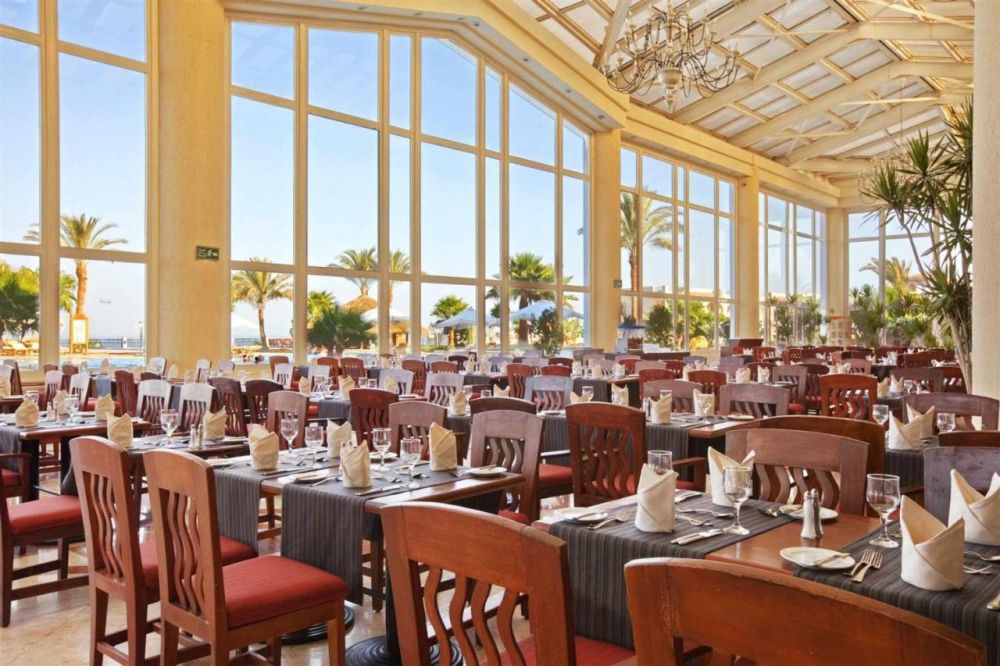 Safir Sharm Waterfalls Resort (ex. Hilton Waterfalls) 4*