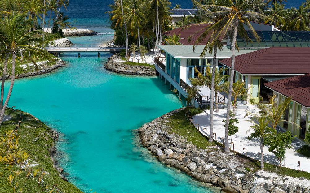 OBLU Xpereince Ailafushi 4*