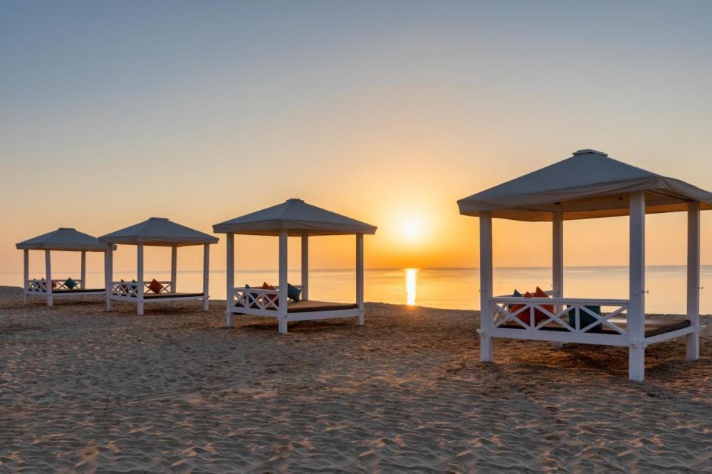 Sealine Beach, a Murwab Resort 5*