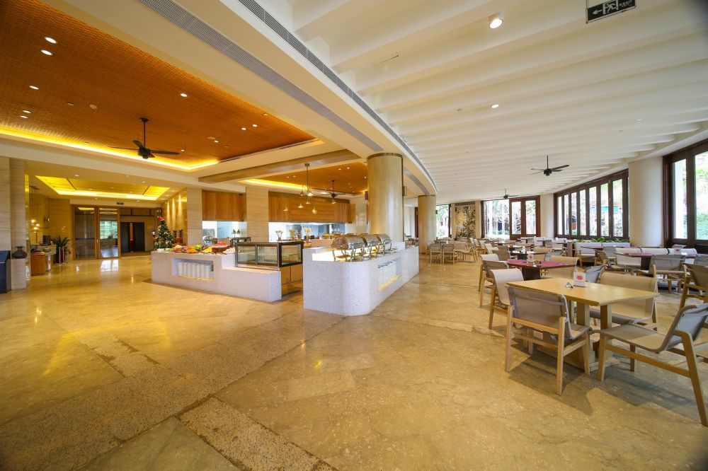 Howard Johnson Resort Sanya Bay 5*