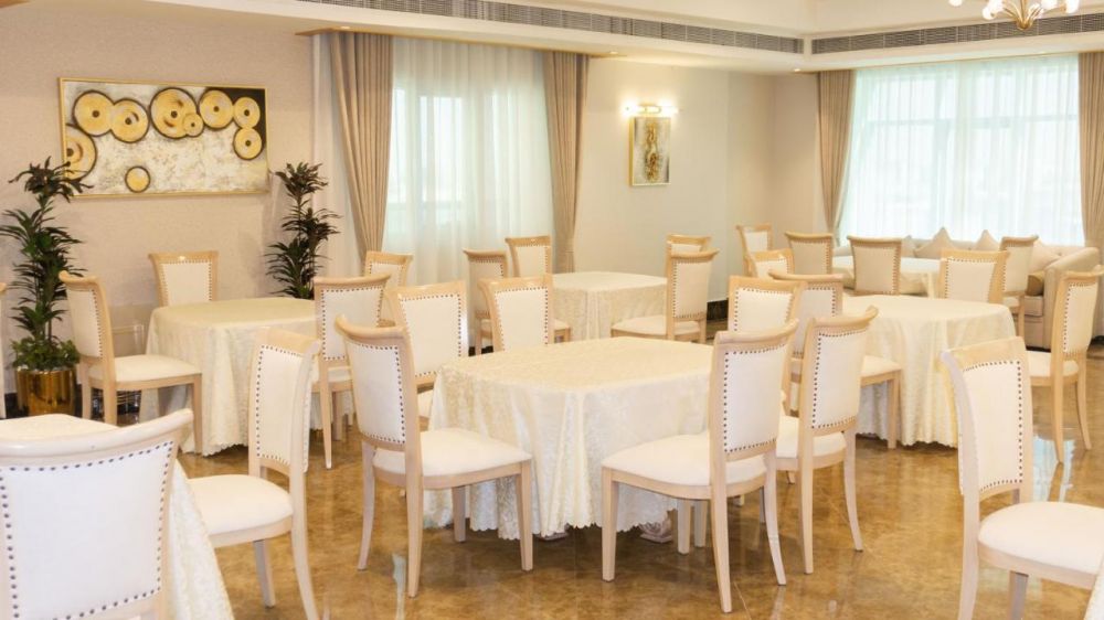 Royal Grand Suite Hotel Sharjah 