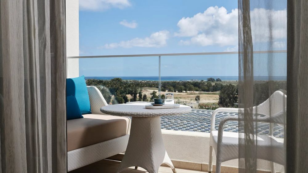 Superior Room, City of Dreams Mediterranean 5*
