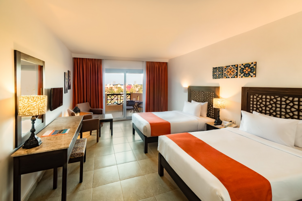Deluxe GV/PV&SSV, Wadi Lahmy Azur Resort 3*