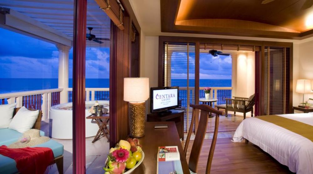 Premier Whirlpool, Centara Grand Beach Resort Phuket 5*