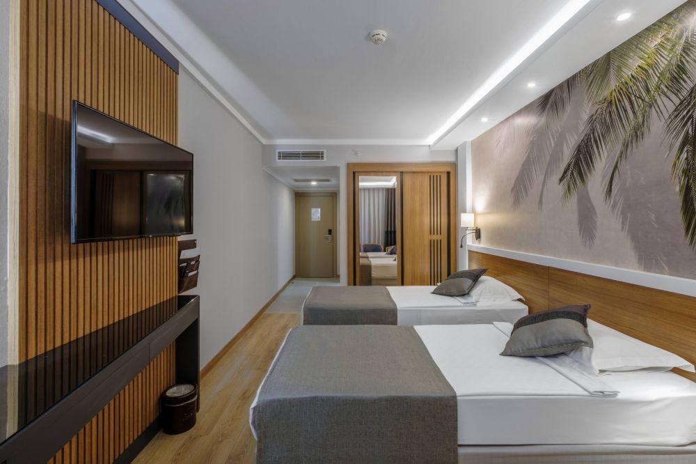 Standard Room LV, Alba Resort Hotel 5*