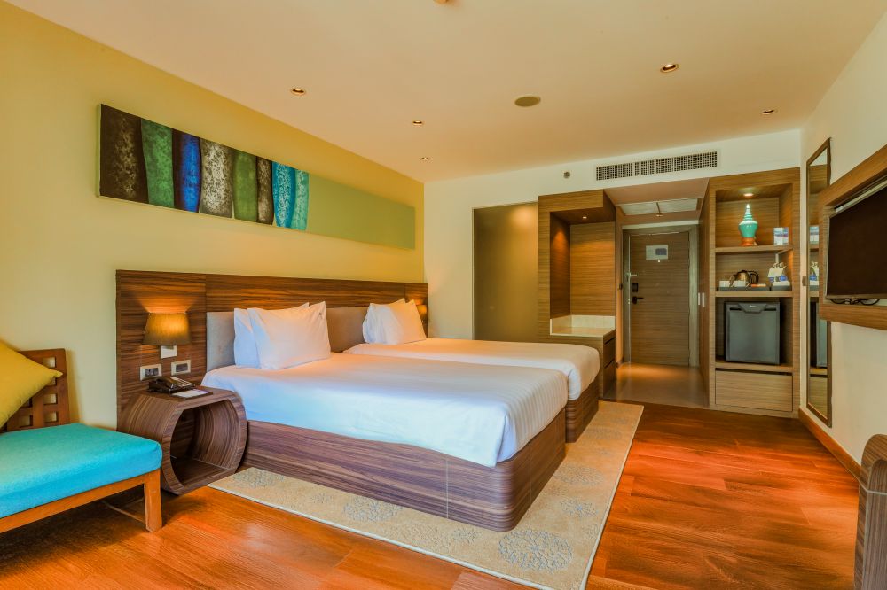 Standard Central Building, Holiday Inn Resort Phuket Karon Beach (ex. Destination Resorts Phuket Karon Beach) 4*