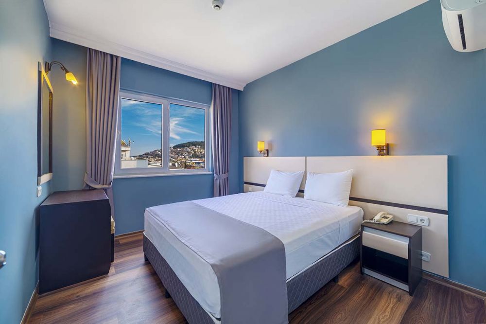 Standard, Royalisa Hotel 3*
