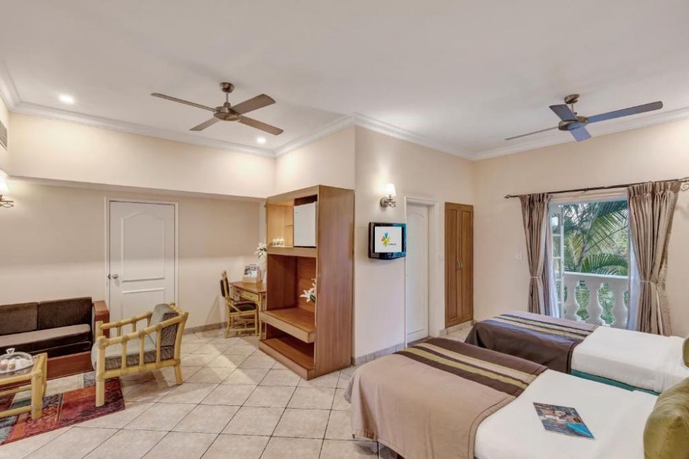 Standard AC (Hotel Unit), Club Mahindra Emerald Palms Resort 4*