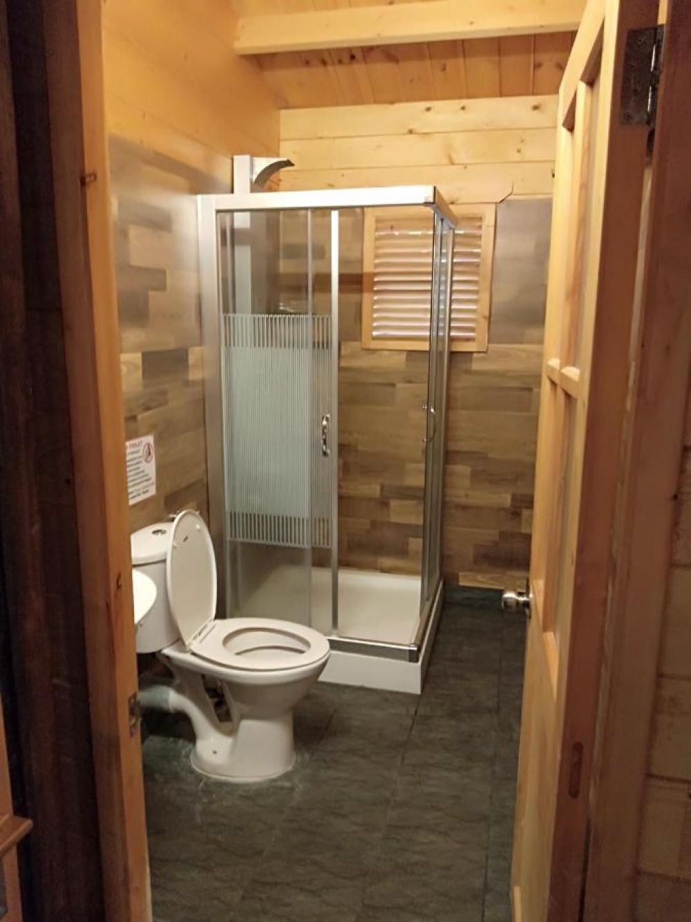 Super Deluxe, Super Townhouse Morjim (ex.Wenzette Cottages) 2*