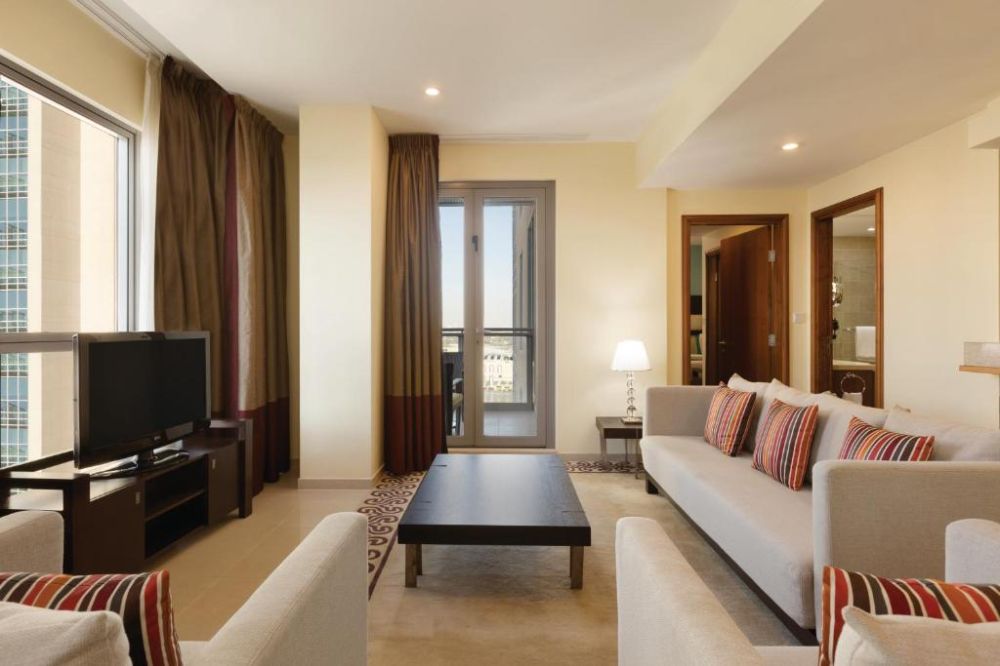 1 Bedroom Suite Fountain View, Wyndham Downtown Dubai 4*