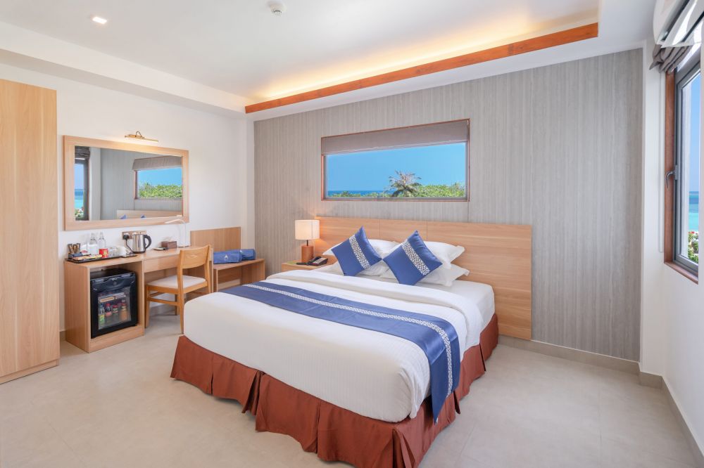 Deluxe Room, Ayala Ocean View 2*