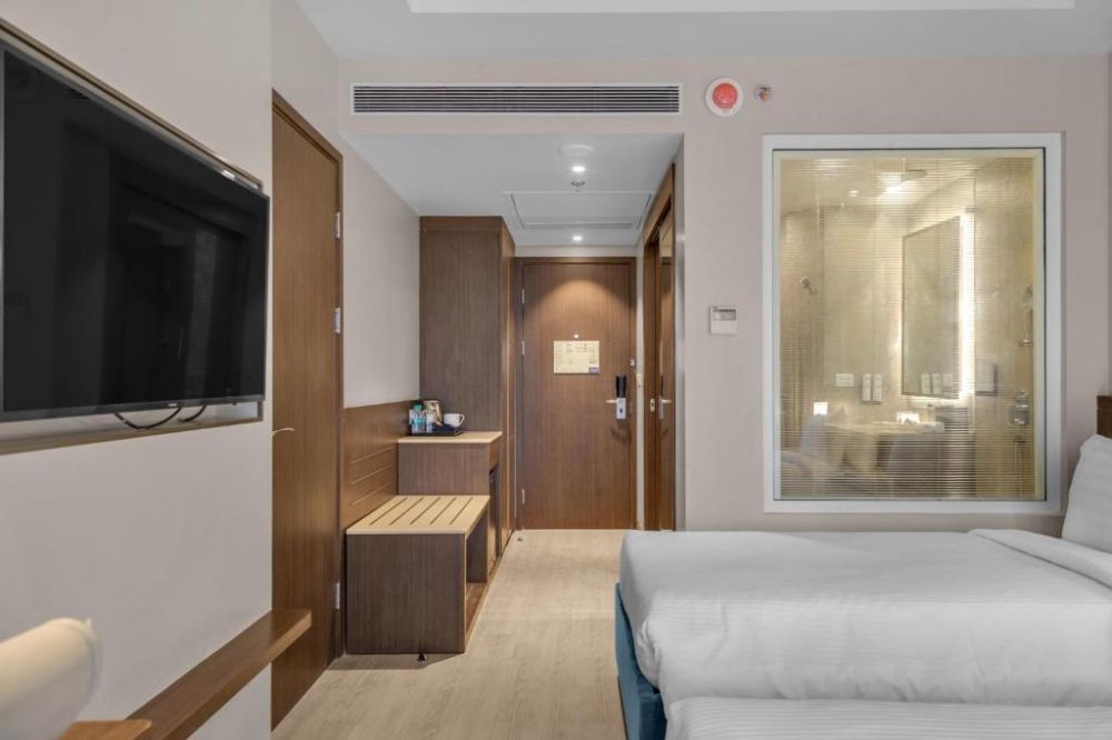 Deluxe, Fairfield By Marriott Calangute 4+