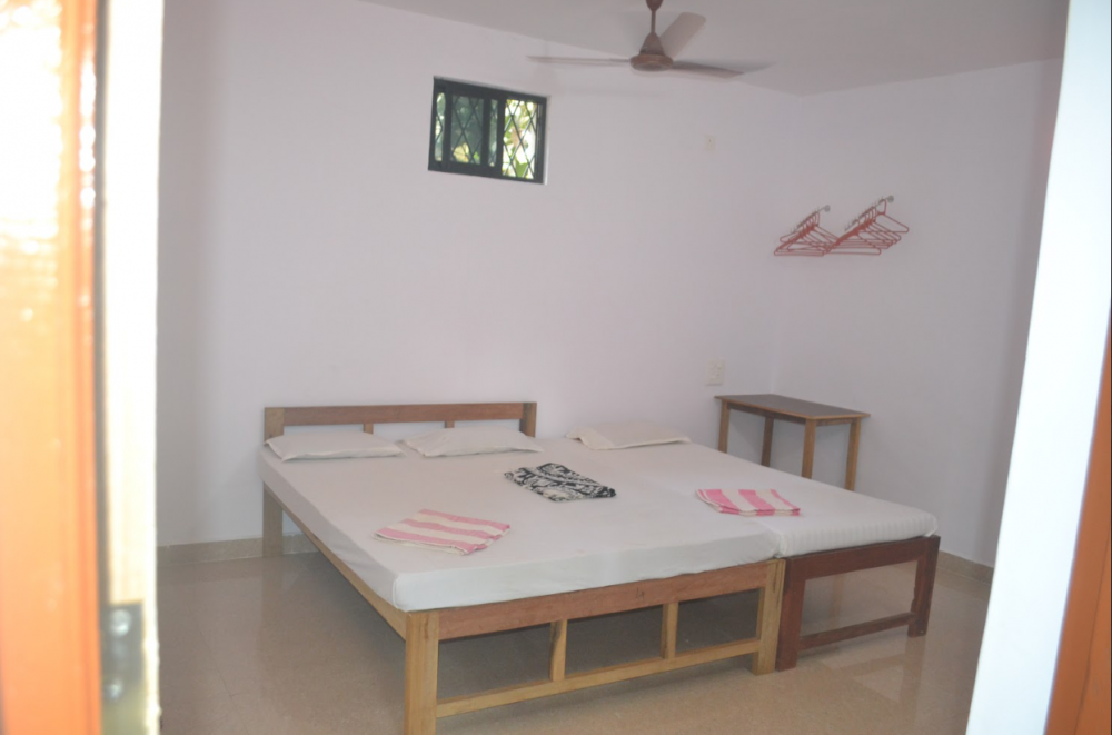 Standard Non AC, Ivon Guest House 